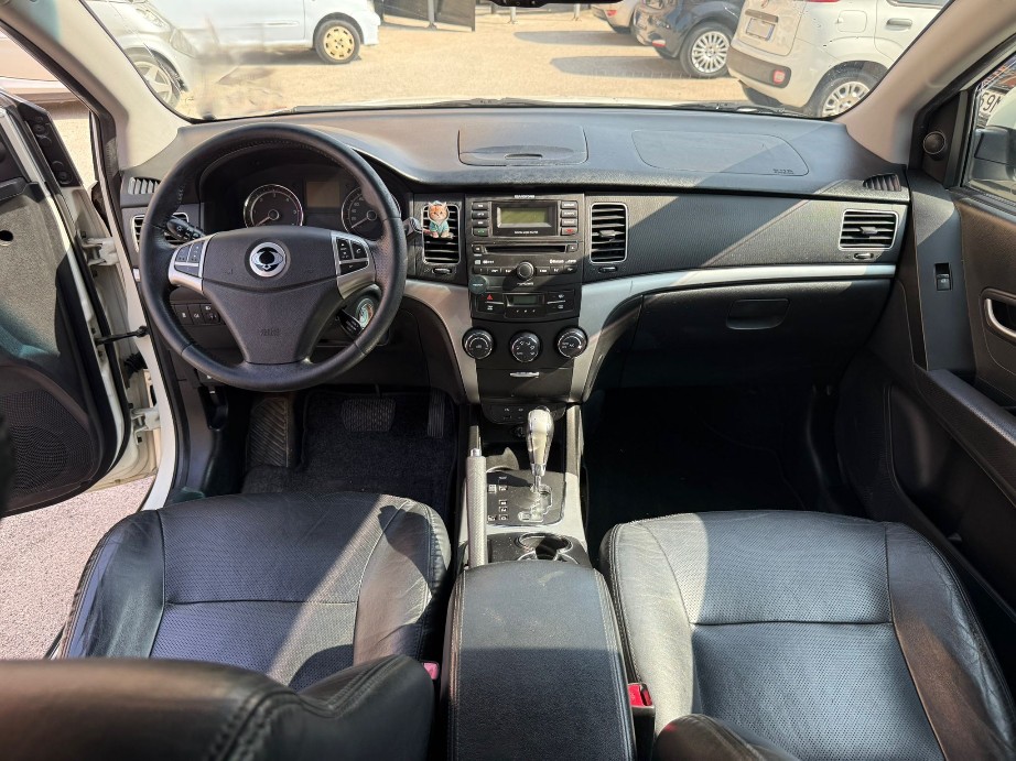 Ssangyong Korando 2.0 e-XDi 175 CV AWD AT Classy 